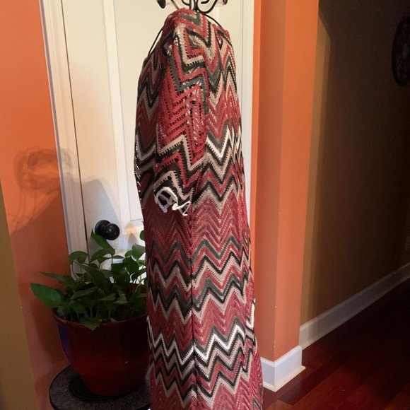 Est-1946 Zig Zag Design Dress - Picture 3 of 7